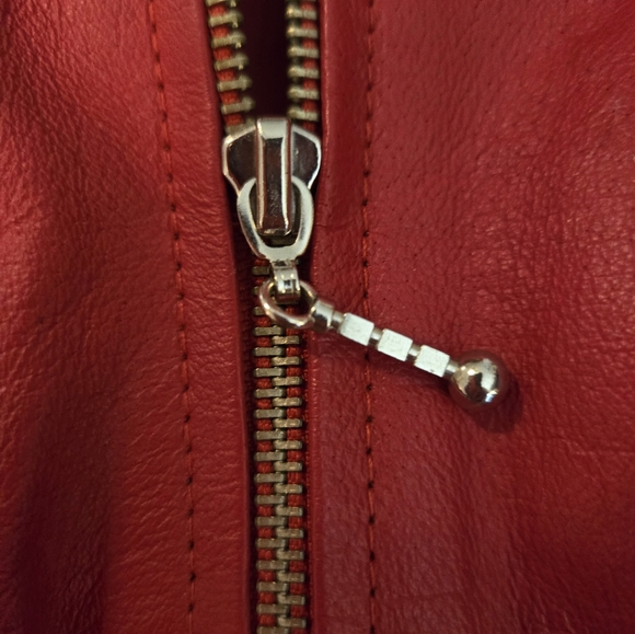 Red leather Biker jacket, slim12(8-10 fit). - Picture 9 of 11